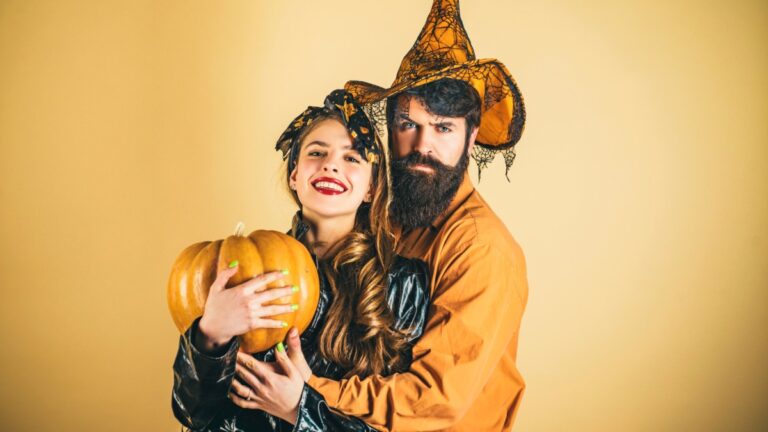 14 Non-Fantasy Halloween Romance Books You Must Read This Spooky Season